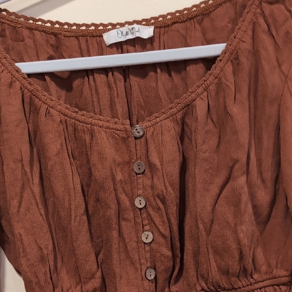 Oli & Hali Brown Cuffed Sleeve Peplum Blouse - Picture 6 of 8